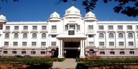 Sri Devaraj Urs Medical College